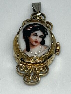 Baroness 17 Jewel Portrait Pendant Watch: Unmarked-Matches Limoge pendants